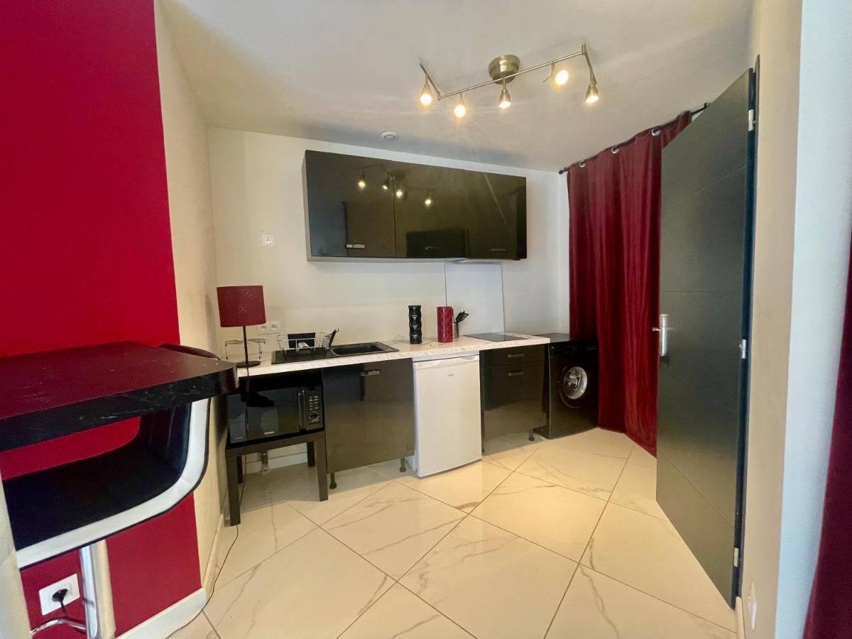 Studio Barok Proche Autoroute, Plages Et Attractions, Wifi - Tv, Calme Bessan Exteriör bild